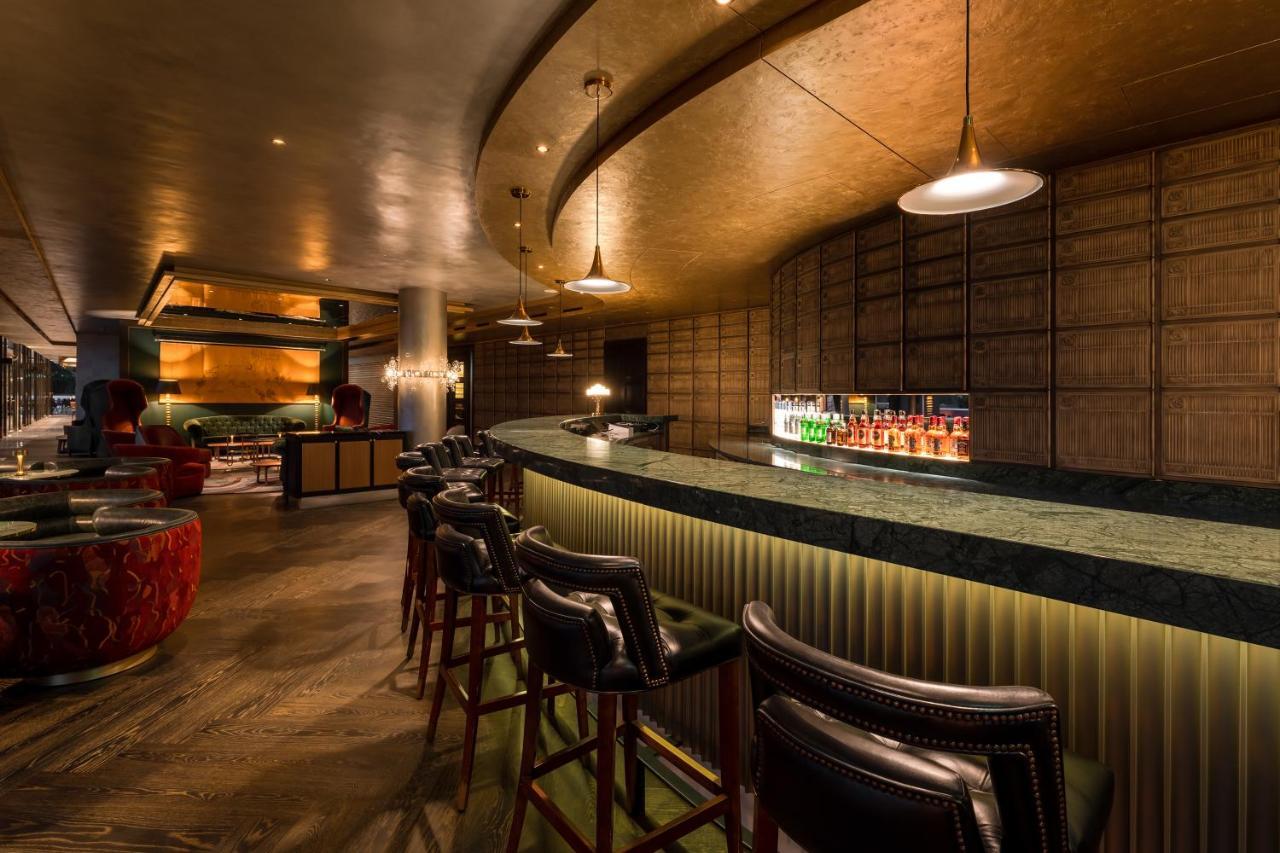Five Zurich - Luxury City Resort المظهر الخارجي الصورة The bar at the Ivy
