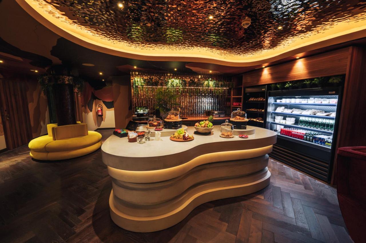 Five Zurich - Luxury City Resort المظهر الخارجي الصورة The interior of the restaurant